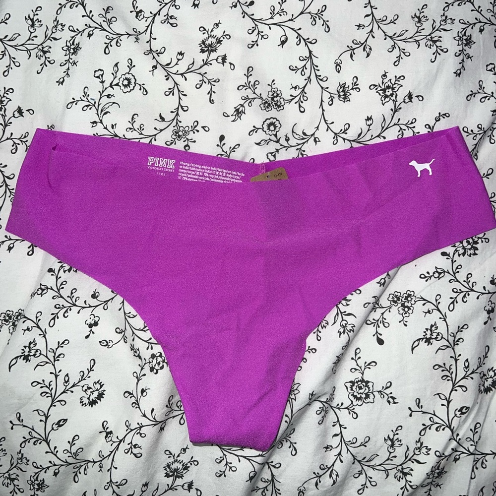 NWT VS Pink Thong